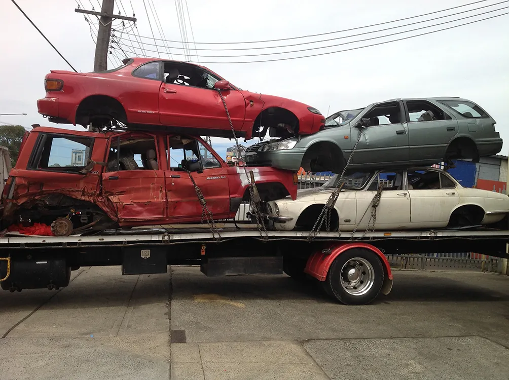 Scrap Car Removal with Towing